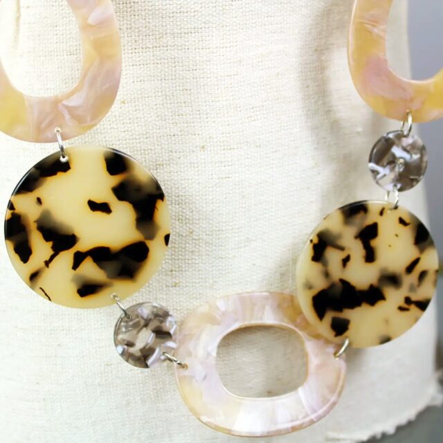 One Button discs and hoops tortoiseshell necklace